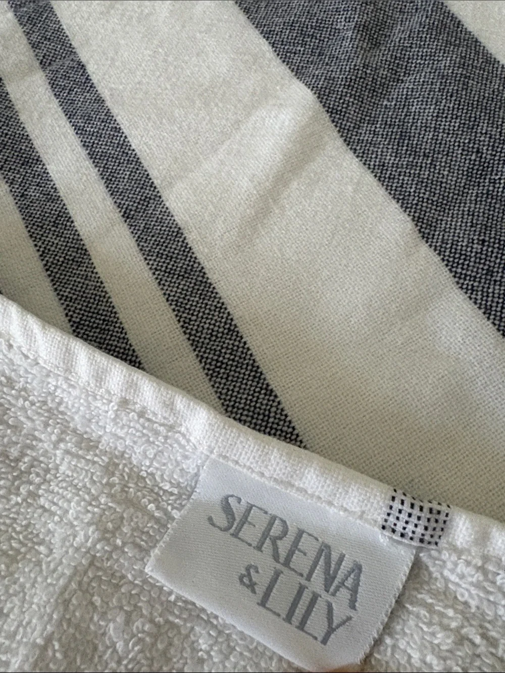 Serena & Lily Capri Fouta Turkish Beach Towel Blanket With Fringe 40” x 70”